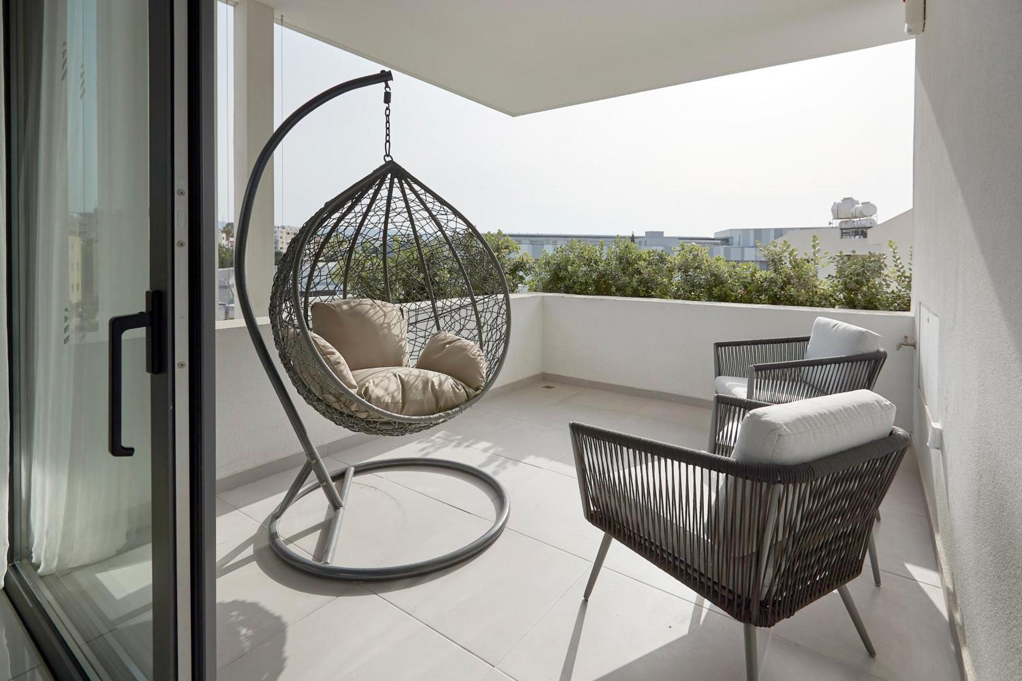 Aparthotel Downtown Park Paphos Esterno foto